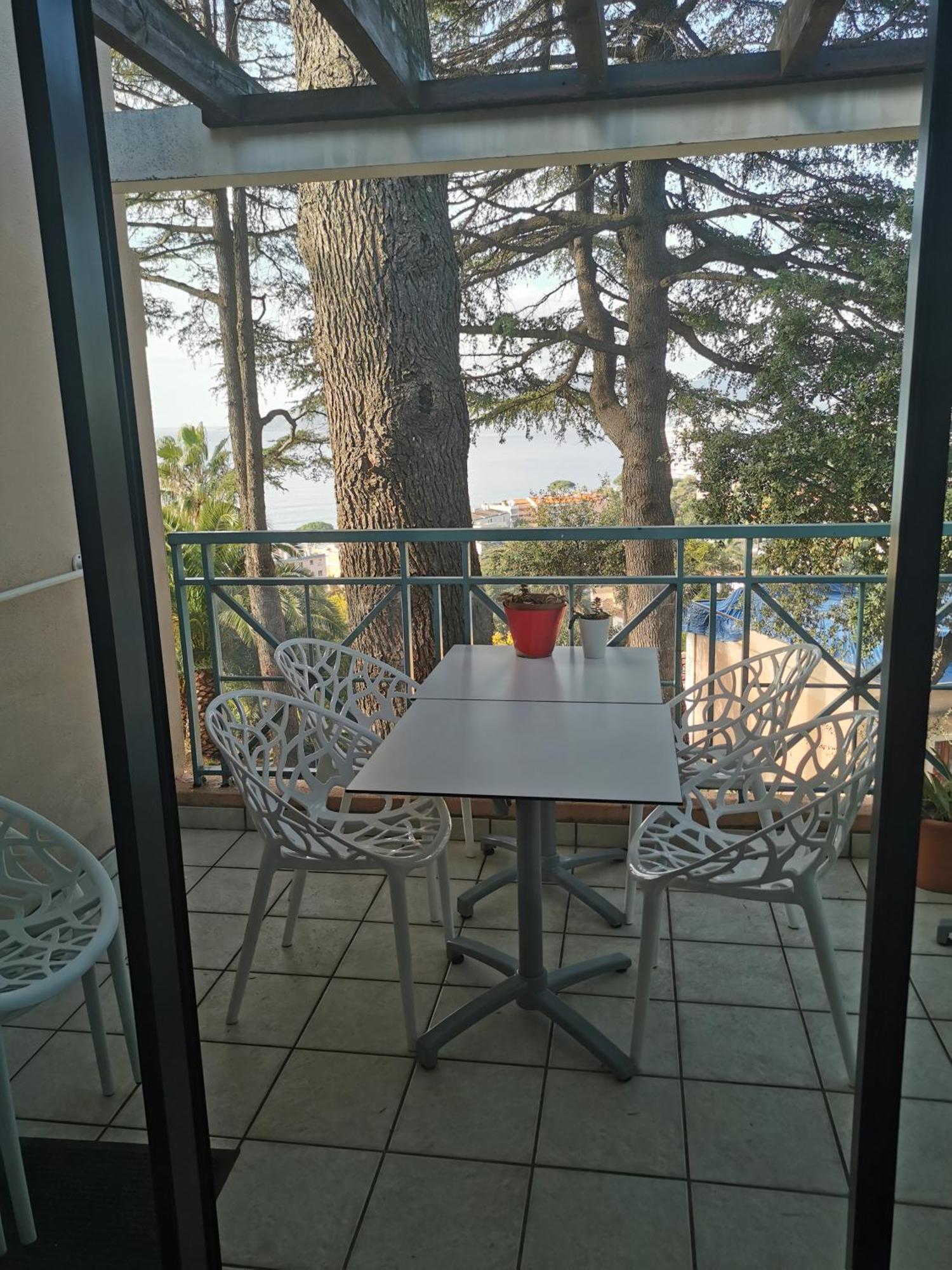 Appartement Renove, Piscine A Debordement, Vue Mer Канни Екстер'єр фото